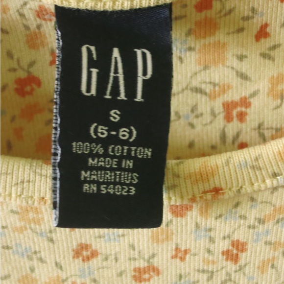 Vintage Gap Floral Baby Tee/Tank - Picture 2 of 5